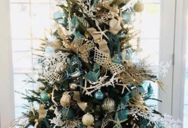 Dicas para Celebrar o Natal em um Ambiente Praiano com a Estética dos Empreendimentos Gessele