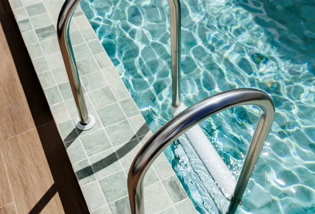 Piscinas dos Empreendimentos Gessele: Design Exclusivo, Cuidado e Inovação para o Seu Conforto